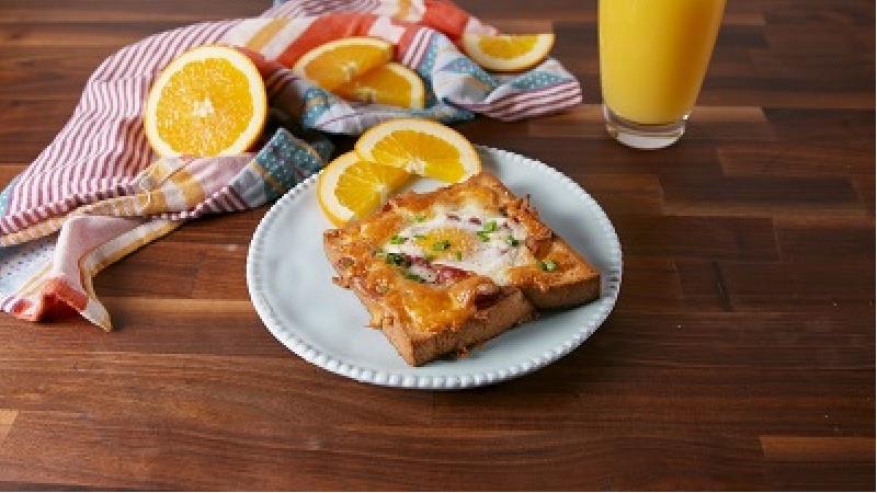 طرز تهیه تست تخم مرغ؛ صبحانه فوق العاده