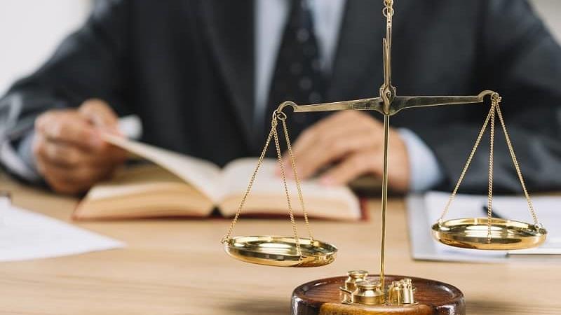 ۱۴ نکته ای که قبل از انتخاب یک وکیل خوب باید بدانید