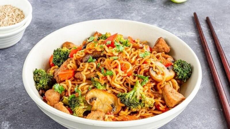 با نودل چه غذاهایی درست کنیم