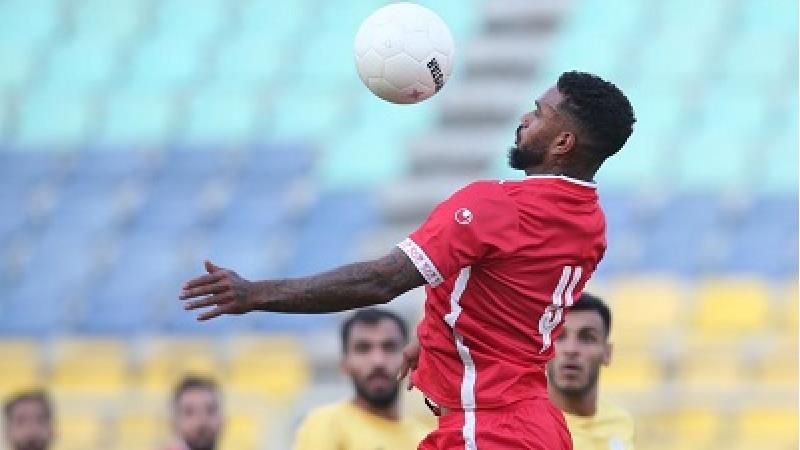 دیاباته در کنار لوکادیا، خط حمله توفانی پرسپولیس