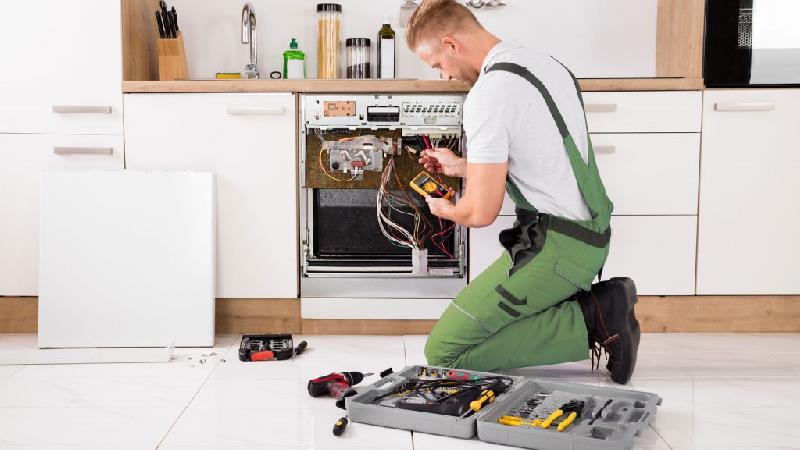 بزرگترین نمایندگی تعمیرات لوازم خانگی اسنوا و پاکشوما در کرج