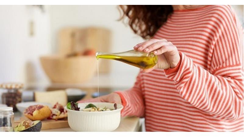 چگونه روغن زیتون اصل و ناخالص را تشخیص بدهیم