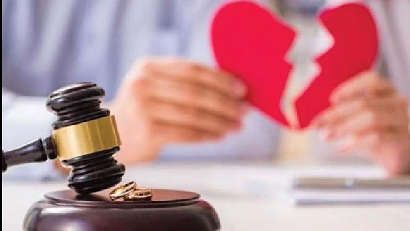 درخواست طلاق از زنی که شماره شوهرش را بلاک کرد