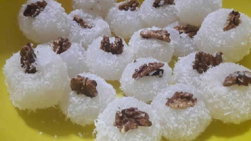 طرز تهیه باسلوق ساده و ژله ای با نشاسته