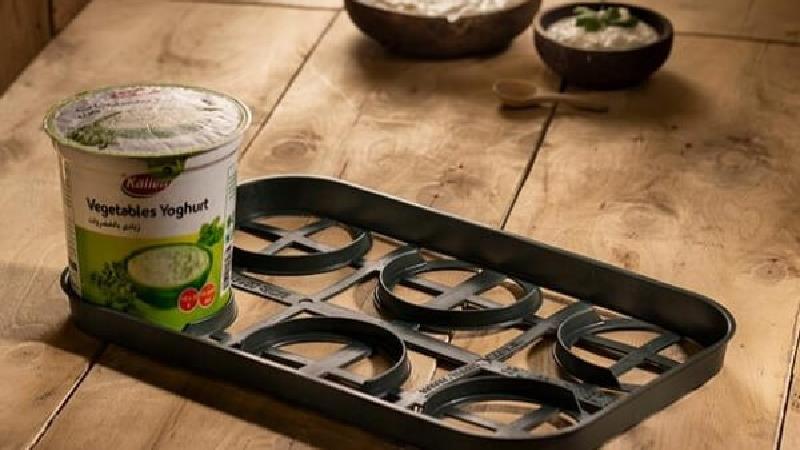 مزایا و معایب استفاده از سینی شیرینگ پلاستیکی در صنایع بسته بندی