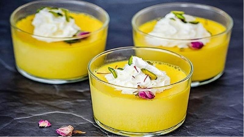 طرز تهیه ماقوت مشهدی با شیر چگونه است