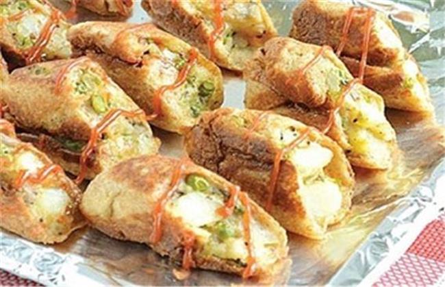 طرز تهیه پیراشکی سیب زمینی بدون فر