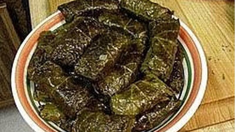 نسبت سبزی ها در دلمه برگ انگور چیست