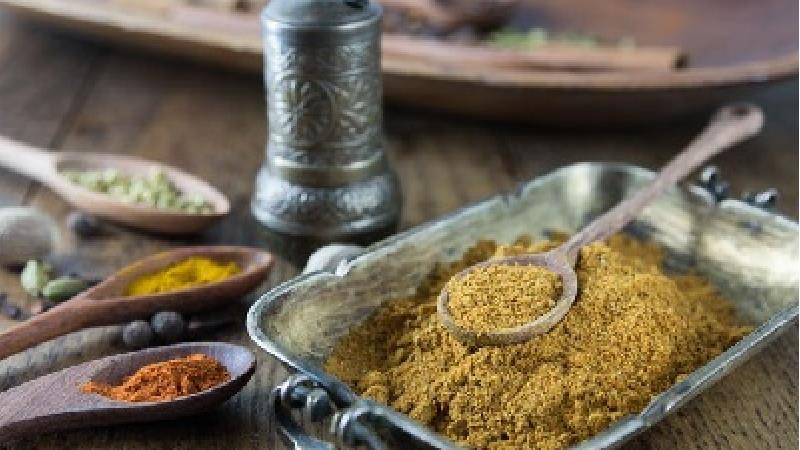 طرز تهیه ادویه مرغ مجلسی در خانه