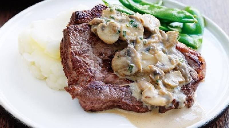 طرز تهیه سس قارچ و خامه برای همبرگر و استیک