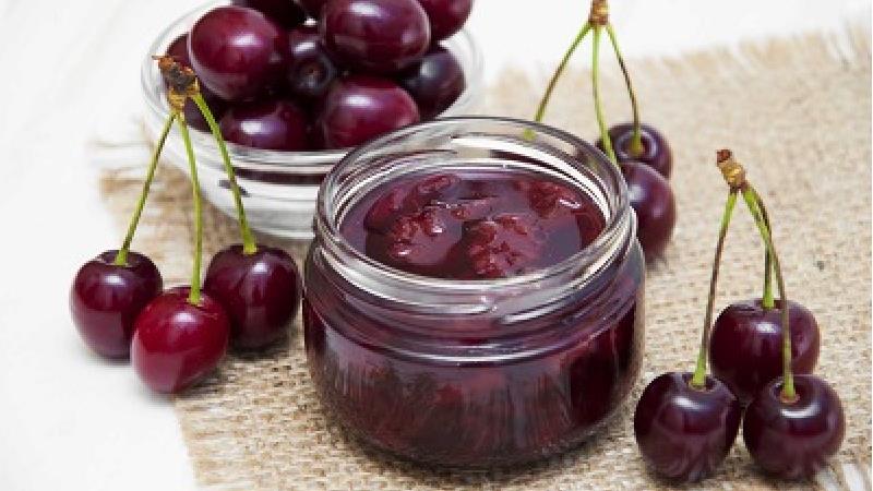 کمپوت گیلاس خانگی را چطور درست می کنند