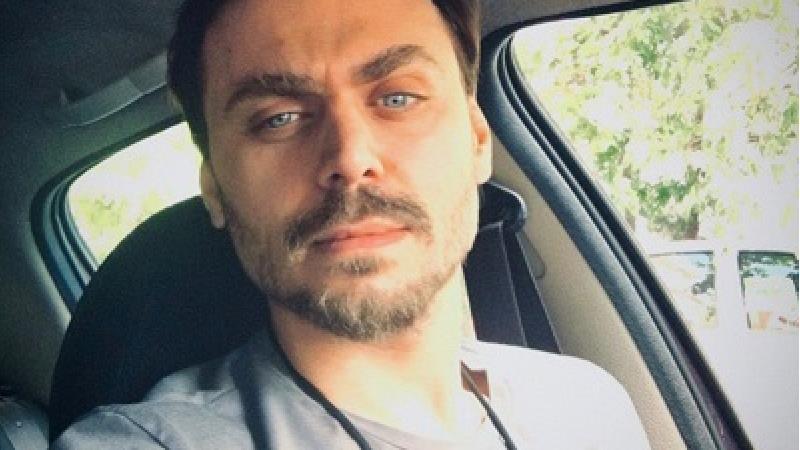 بیوگرافی مسعود محمودی بازیگر نقش علیرضا در سریال محرمانه