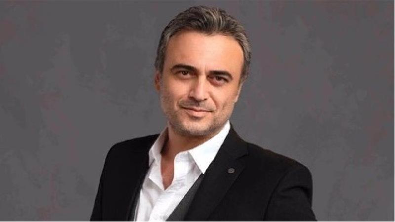 بیوگرافی احمد کوتسی کارادوغان، بازیگر ترکیه ای نقش فاروک در سریال نامادری