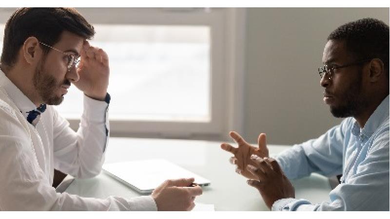 خودمان را در مصاحبه شغلی چگونه معرفی کنیم