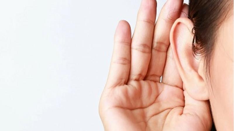 چرا صداهای عجیب و غریب می ‌شنویم که وجود ندارند