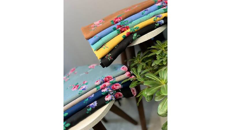 معرفی برندها و طراحان معروف شال و روسری در ایران و جهان