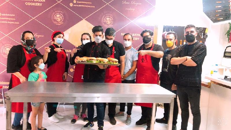 دوره آموزش فست فود و بهترین آموزشگاه فست فود کجاست؟