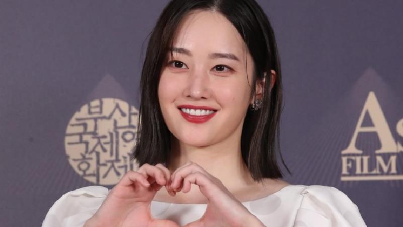 بیوگرافی  و فیلم های جئون جونگ سو، بازیگر نقشه ملکه وو