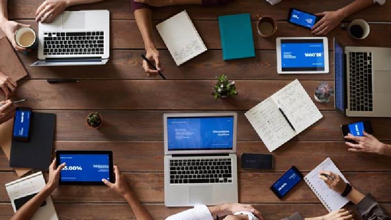 چگونه اینترنت کسب‌وکار شما را قدرتمندتر می‌کند؟