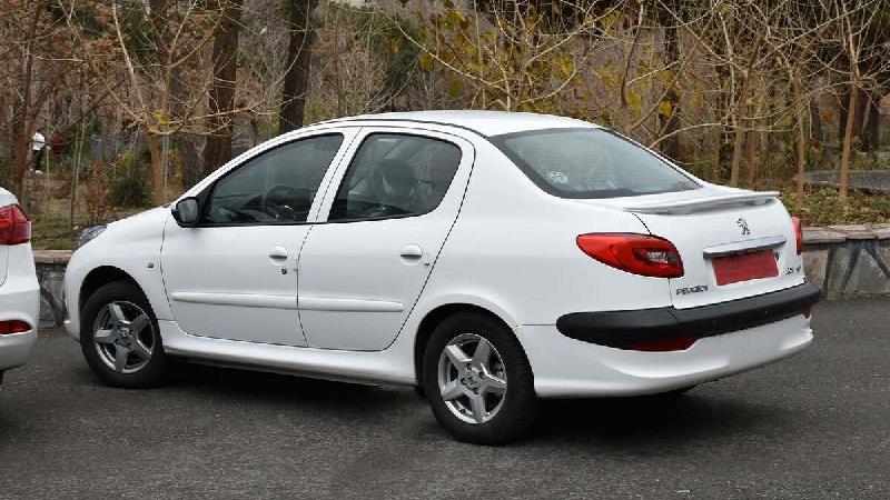 بررسی مصرف سوخت 207 صندوق دار