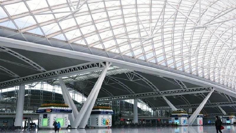 بررسی جامع انواع سازه‌های فضاکار و کاربردهای آن‌ها در معماری مدرن