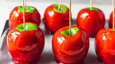 طرز تهیه دسر سیب ژله ای