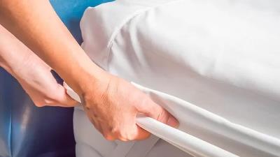 5 گام ساده برای تمیز کردن تشک خوشخواب در خانه