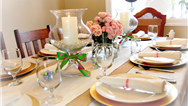 راهنمای کامل زیباترین و بهترین تزئین میز ناهارخوری برای مهمانی‌ها