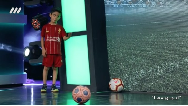 فیلم اجرای محمد طاها پورحسینی ، پسر 8 ساله فوتبالیست در برنامه اعجوبه‌ ها