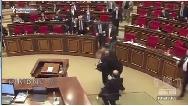 ببینید: زد و خورد نمایندگان در مجلس ارمنستان