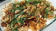 طرز تهیه فته؛ غذای لبنانی با مرغ و بادمجان
