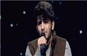 فیلم کامل اجرای رضا موسوی، خواننده اهوازی در قسمت دوم عصر جدید 3
