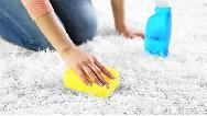 ساده ترین روش ها برای برق انداختن فرش بدون شستن